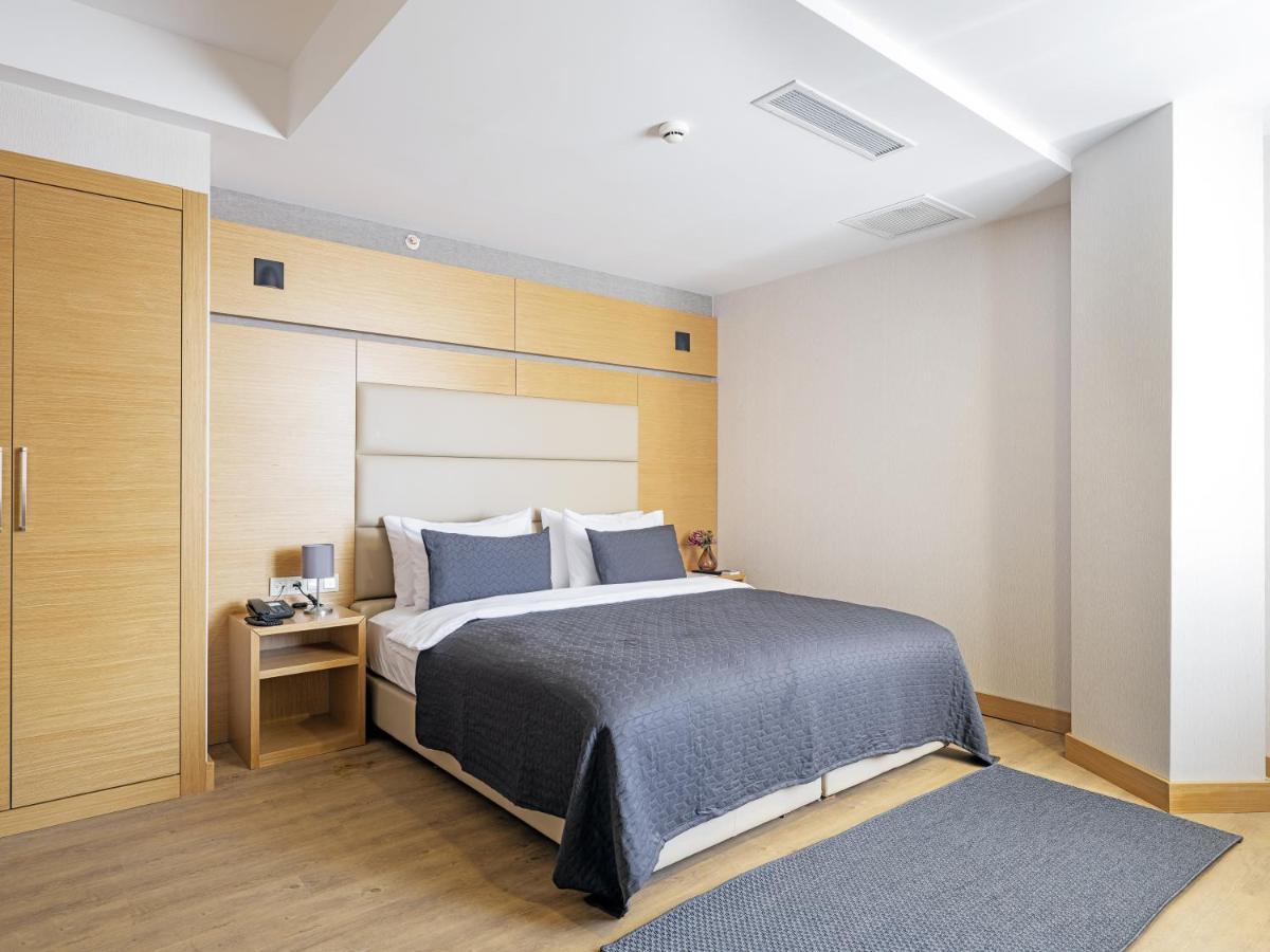 Merlin Hotel イスタンブール エクステリア 写真