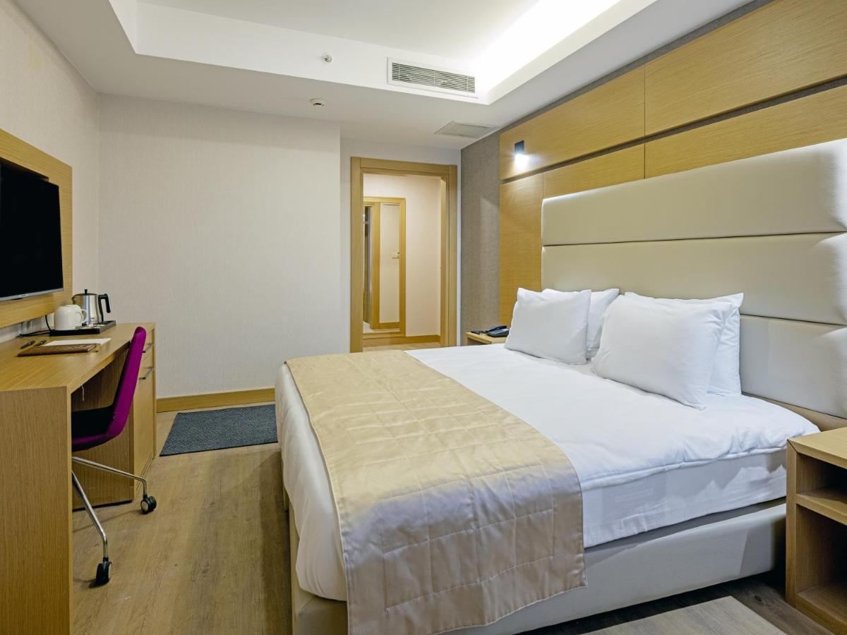 Merlin Hotel イスタンブール エクステリア 写真