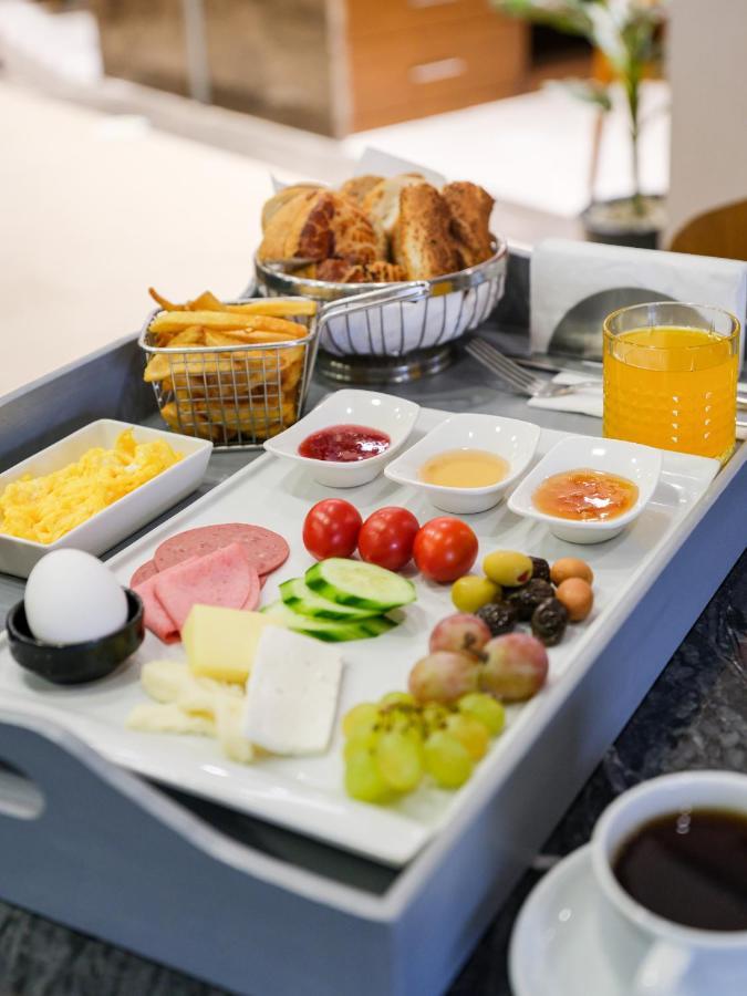 Merlin Hotel イスタンブール エクステリア 写真